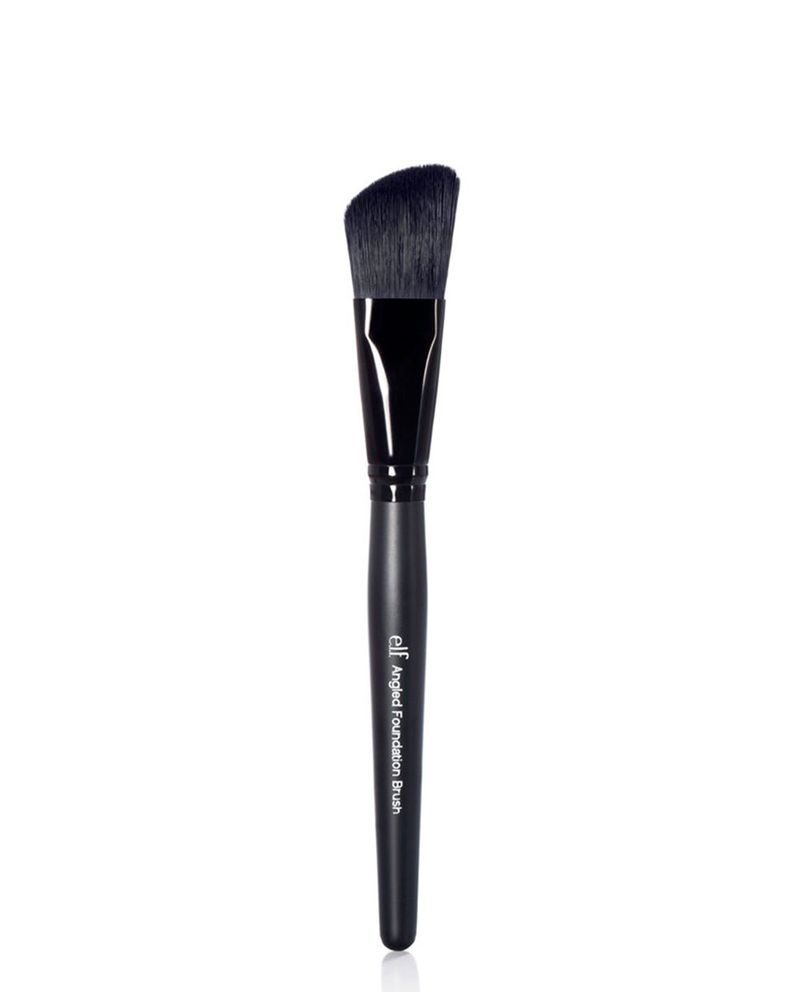 Angled-Foundation-Brush