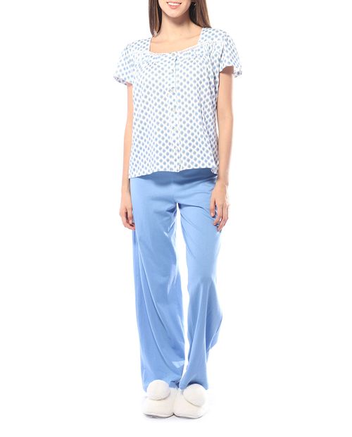 Pijama con pantalón color celeste para dama