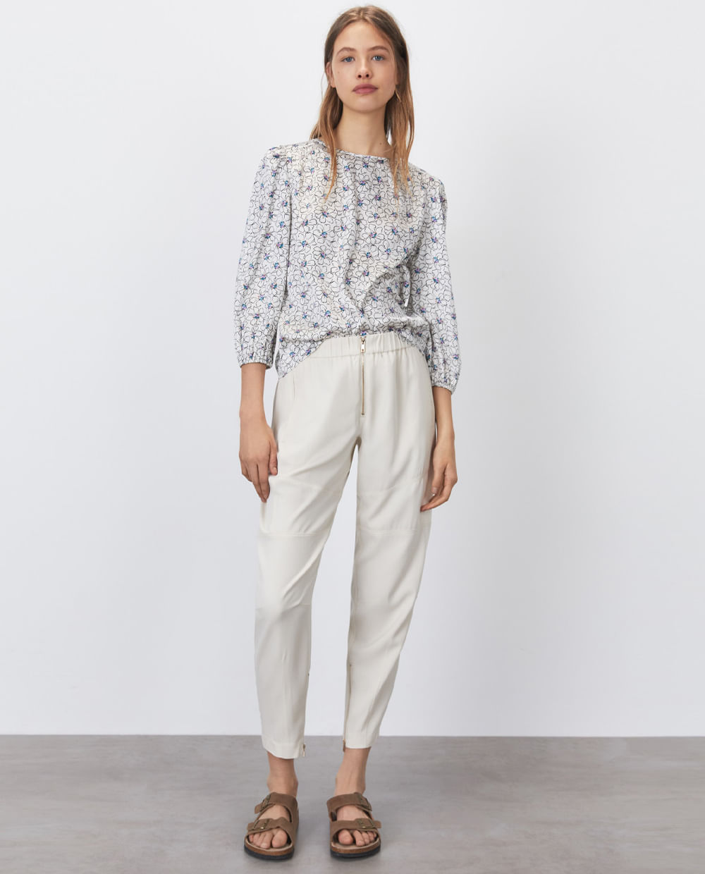 Blusa Sfera casual manga larga estampado para dama