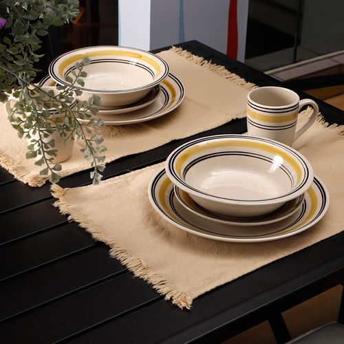 Individual de mesa color beige de algodón