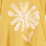Blusa-amarilla-con-estampado-para-niña