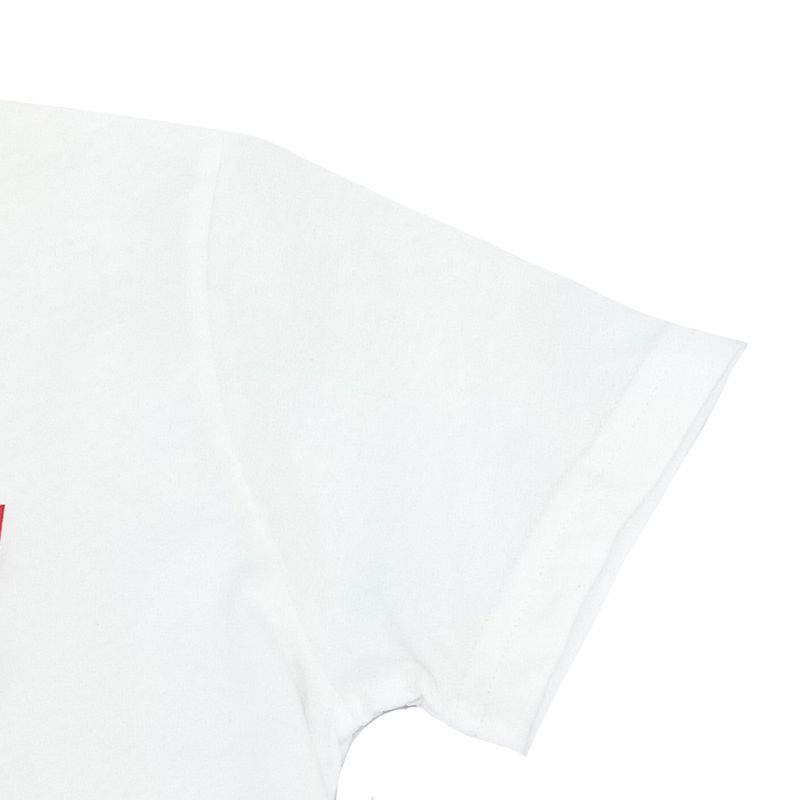 Camiseta-blanca-con-estampado-para-niño