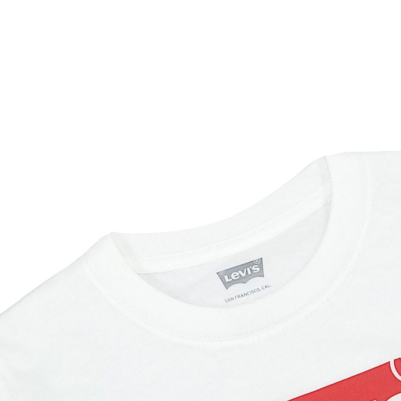 Camiseta-blanca-con-estampado-para-niño