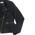 Chaqueta-negra-solido-para-niña