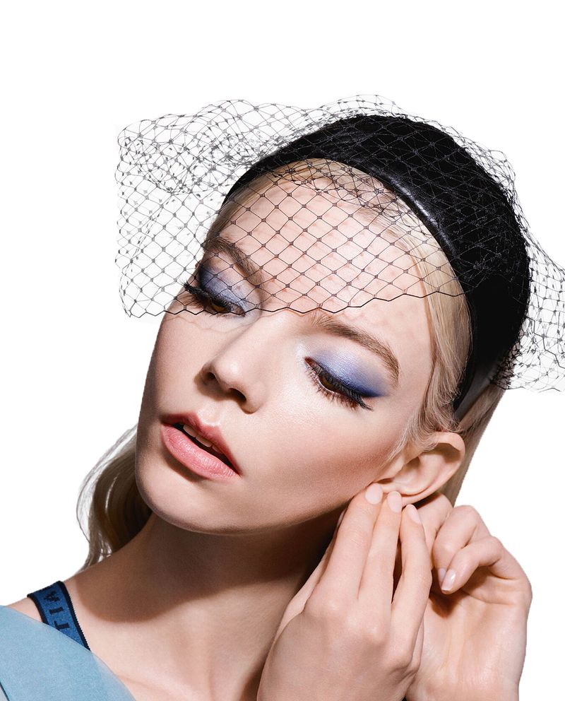 Diorshow-On-Stage-Liner