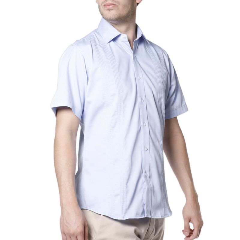 Camisa guayabera celeste slim fit para caballero