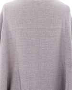 Poncho-Mechas-a-los-lados-Gris