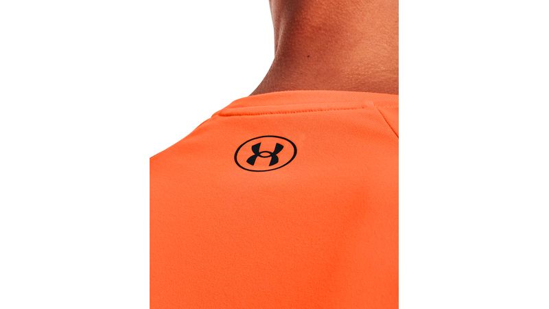 Camiseta deportiva anaranjada