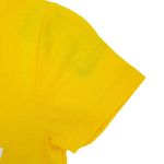 Camiseta-amarilla-con-estampado-para-niño