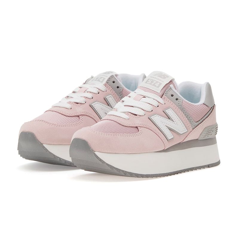 Zapato deportivo New Balance color rosado para mujer