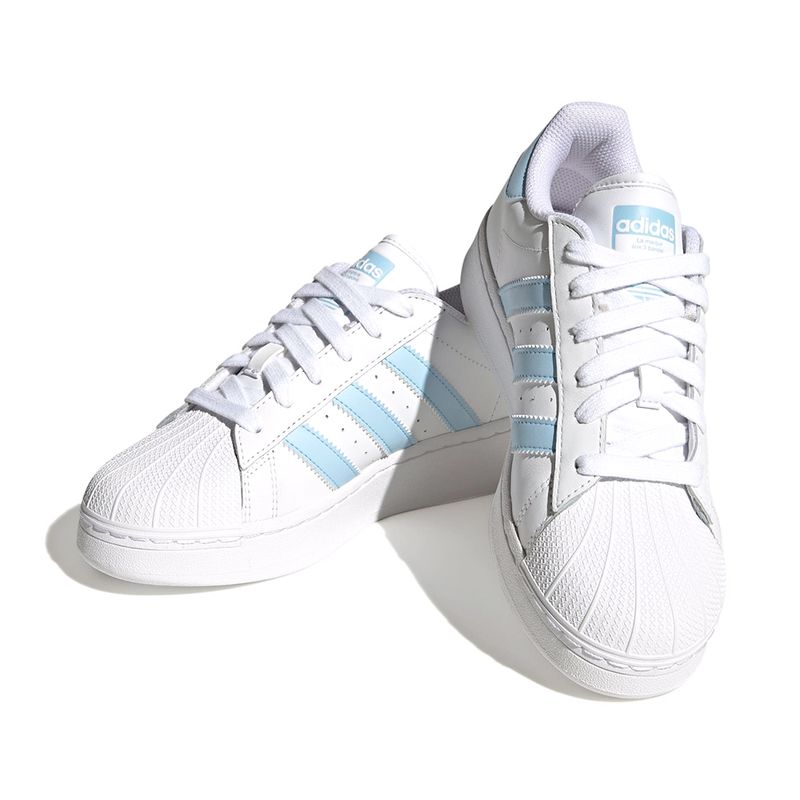 Adidas superstar shop blancas con celeste