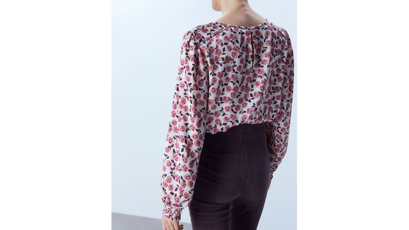Sfera discount casual blusas