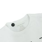 Camiseta-blanca-con-estampado-para-niño