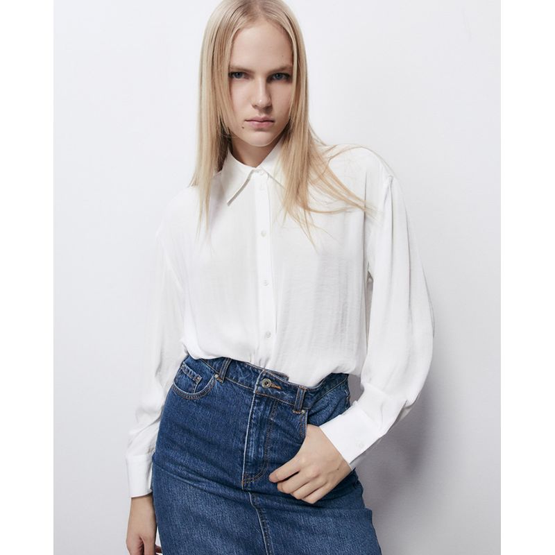 Blusa Sfera camisera blanca satinada manga larga para mujer Siman Costa Rica