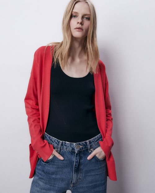 Suéter Sfera fly away rojo para mujer