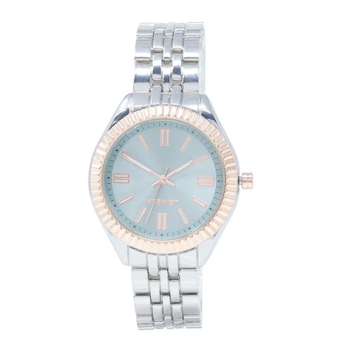 Reloj Nine West análogo metálico plateado para mujer