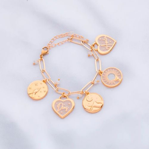 Pulsera padre nuestro color dorado para mujer