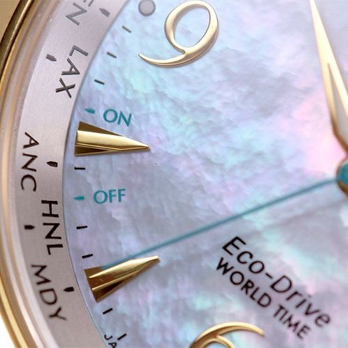 Reloj Citizen análogo metal bicolor para mujer