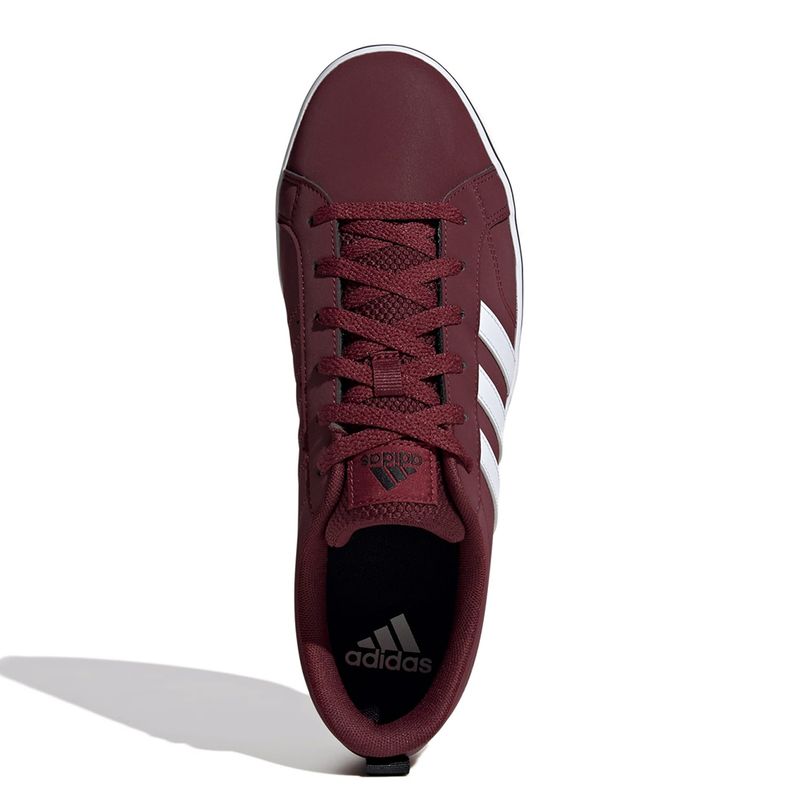 Zapato Adidas VS Pace 2.0 deportivo casual color vino para hombre