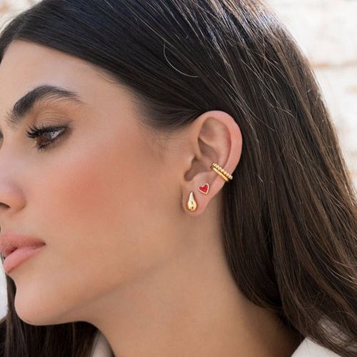 Set de aretes dorados para mujer