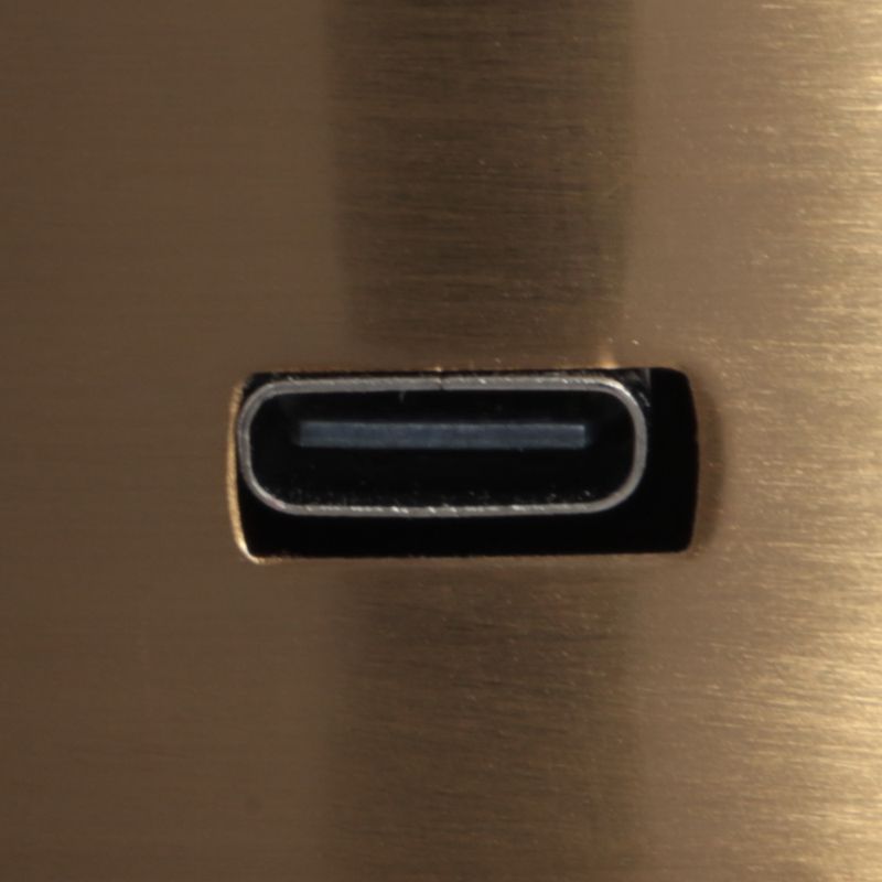 104487122-9