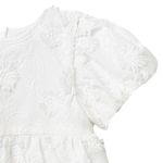 Vestido-blanco-bordado-para-bebe-niña