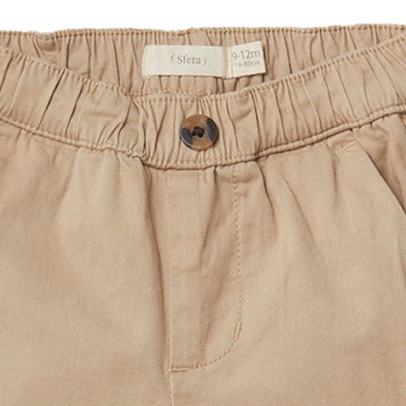 Pantalon-beige-solido-para-bebe-niño