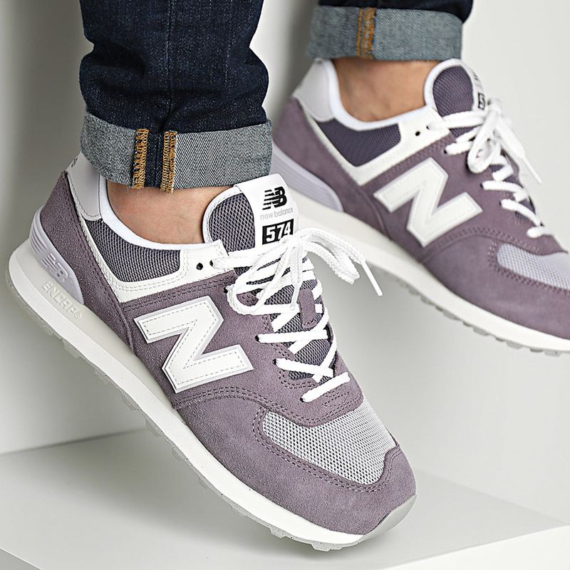 Zapato New Balance 574 deportivo casual gris morado para hombre