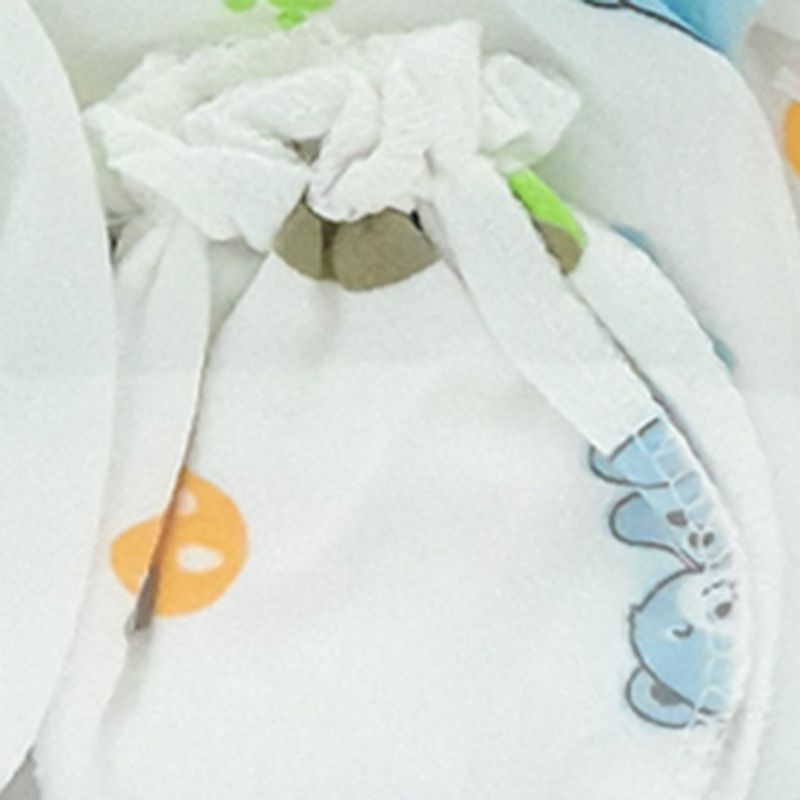 Set-de-regalo-7-piezas-blanco-con-estampado-para-bebe-niño