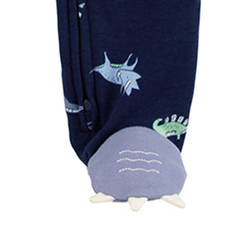 Pijama-azul-con-estampado-de-dinosaurios-para-bebe-niño