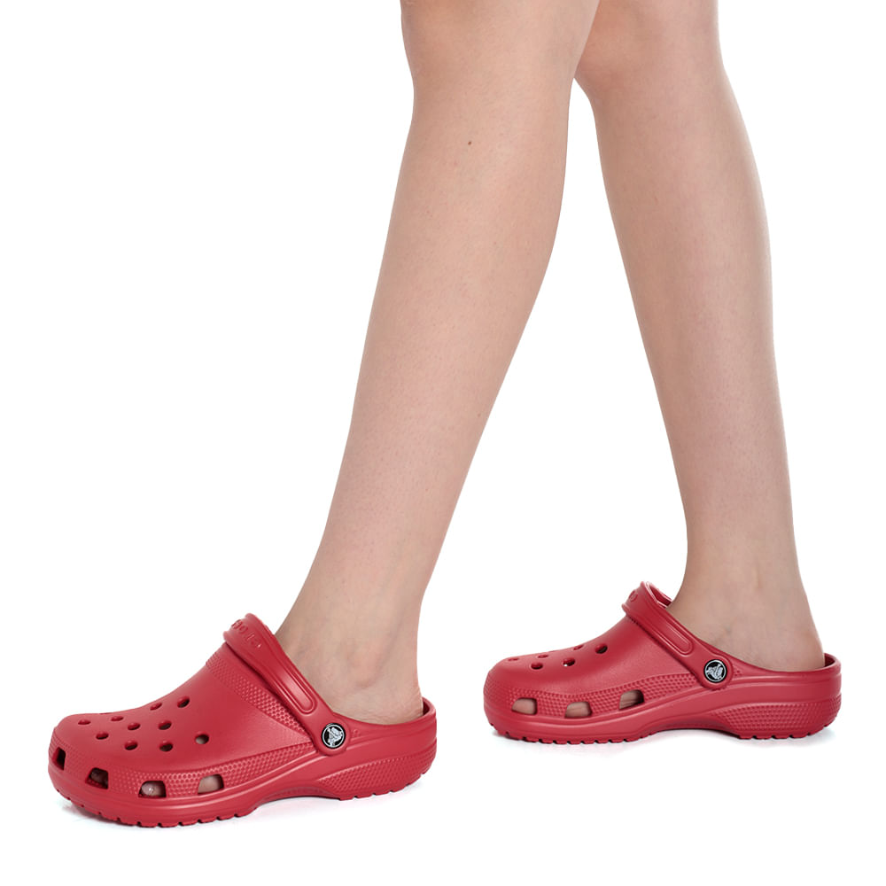 Crocs clásico rojo para mujer - Siman Guatemala
