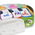 Baño-y-alfombra-con-sonido-para-bebe