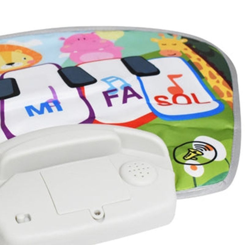 Baño-y-alfombra-con-sonido-para-bebe