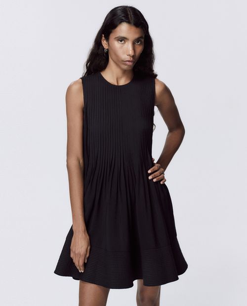 Vestido Sfera casual negro sin mangas para mujer