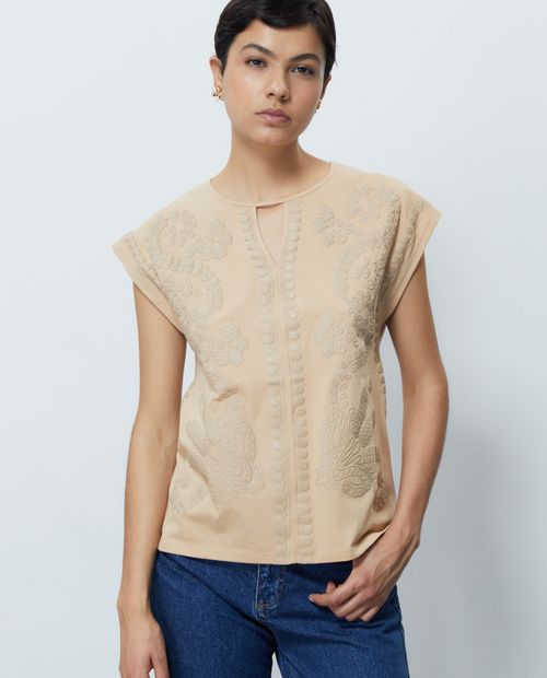 Blusa Sfera casual beige manga corta para mujer