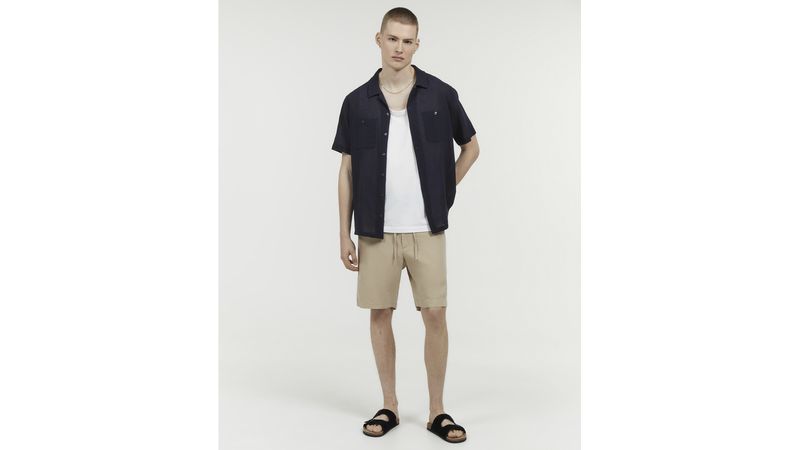 Short casual Sfera beige solido para hombre