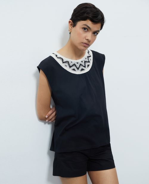 Blusa Sfera casual negra sin mangas para mujer