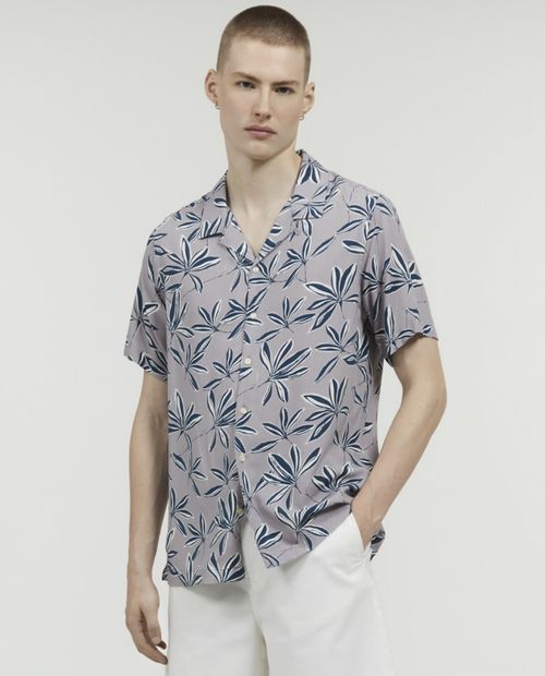 Camisa casual Sfera regular fit beige estampado tropical para hombre