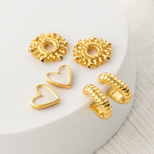 Set de aretes con lazos y tejidos para dama