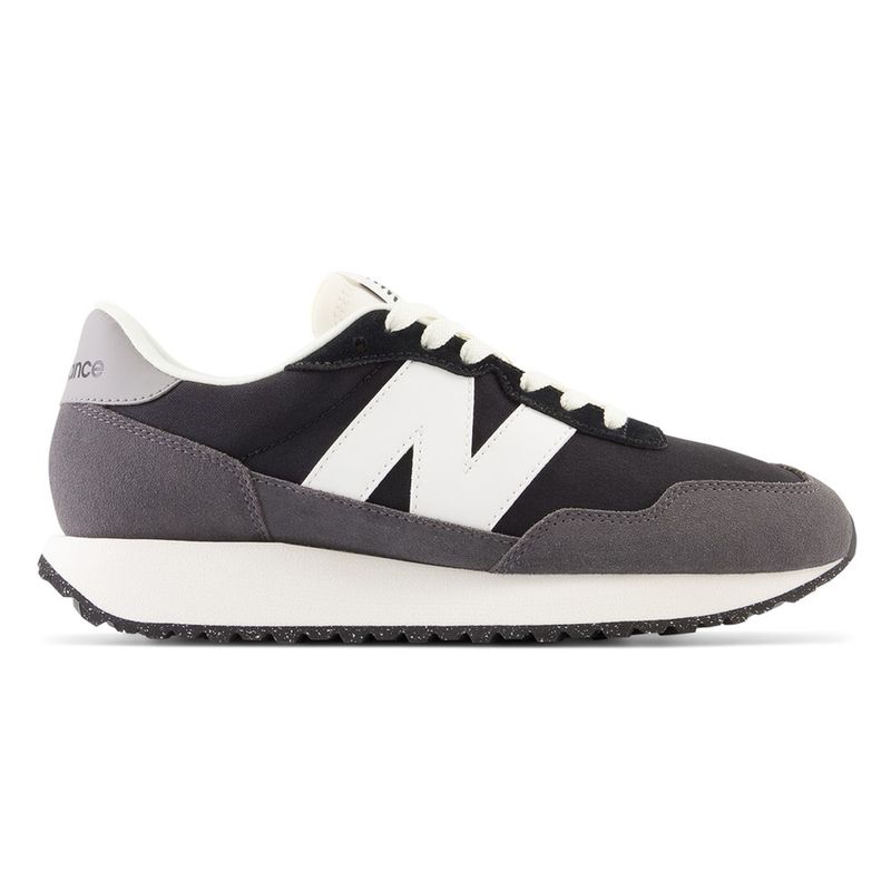 Zapato New Balance 237 casual color negro para mujer