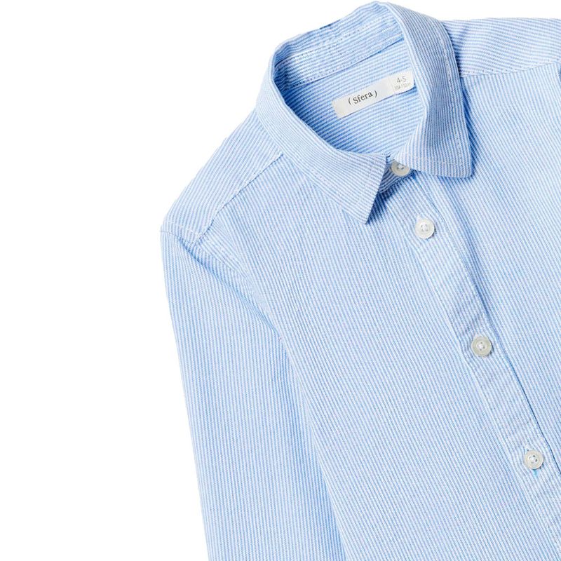 Camisa-celeste-a-rayas-para-niño