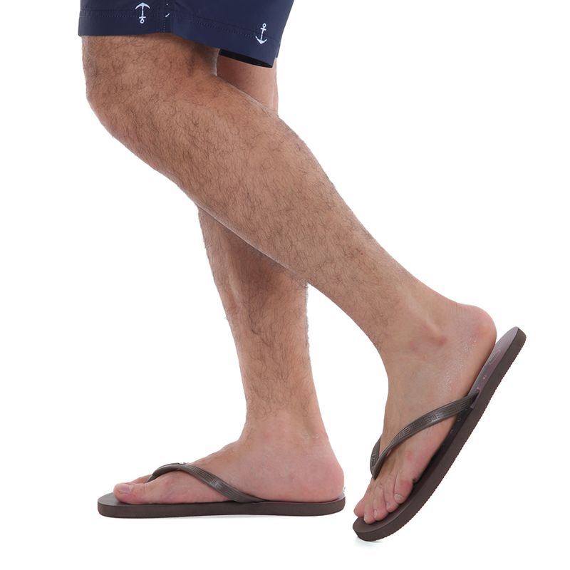 104620693-Sandalia-para-playa-Op-color-cafe-para-hombre