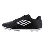 104508989-Zapatilla-deportiva-Umbro-FG-negro-para-hombre