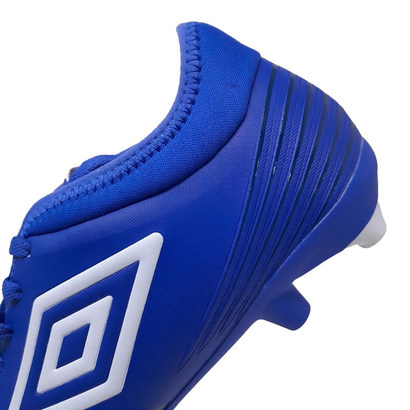 104622981-Zapatilla-deportiva-Umbro-Toccare-III-FG-color-azul-para-hombre