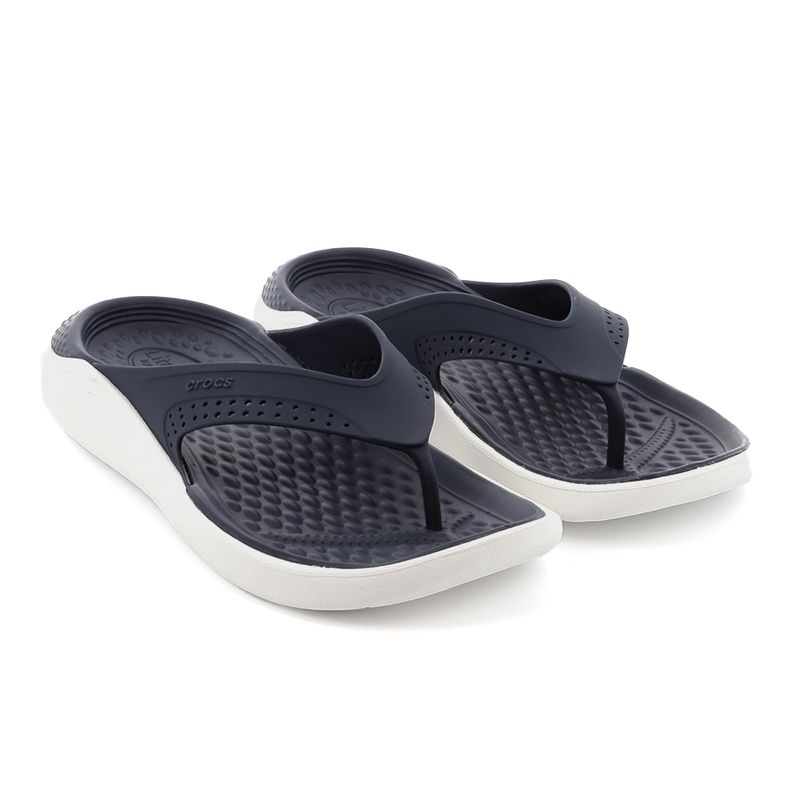 104640068-Sandalia-Crocs-LiteRide-Flip-color-navy-para-hombre