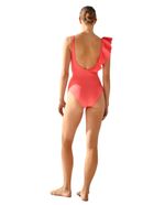 104631186-Traje-de-baño-Enfasis-rosado-de-tirantes-para-mujer