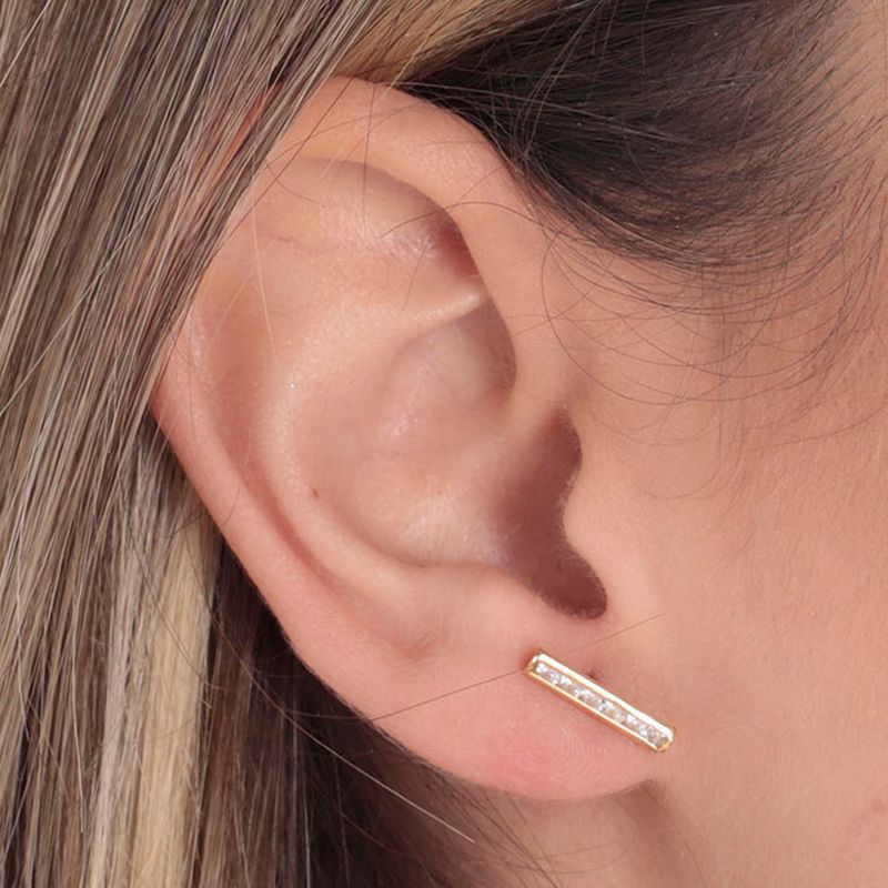104587110-Set-de-aretes-cortos-de-plata-color-dorado-para-mujer