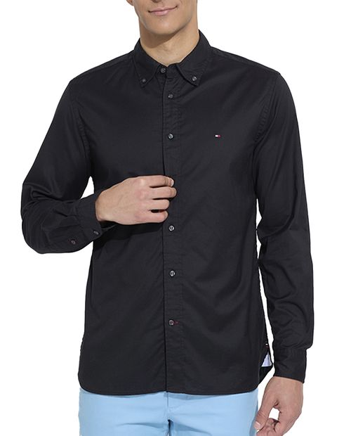 Camisa casual regular fit Tommy Hilfiger negra sólida para hombre