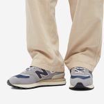 104666645-Zapato-New-Balance-574-deportivo-casual-color-gris-y-azul-para-hombre