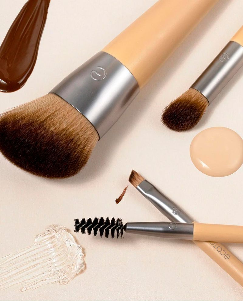104662556-Set-de-Brochas-de-Maquillaje-Conceal-Enhance---Sculpt
